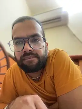 Arsh Loves Luv online show from 01.02.25