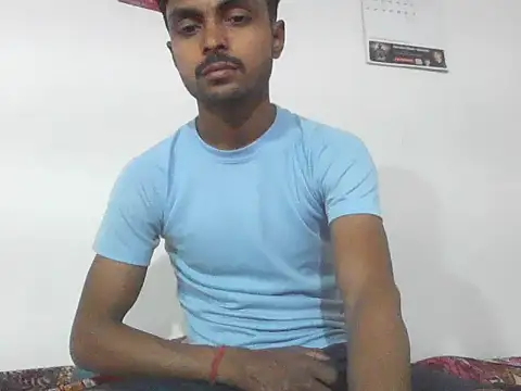 Snapshot of Suraj223kumar chatting on 03.01.26 Suraj223kumar online show from 03.01.26