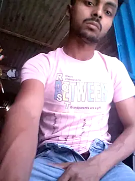 Snapshot of Suraj223kumar chatting on 03.07.26 Suraj223kumar online show from 03.07.26