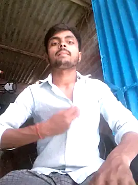 Snapshot of Suraj223kumar chatting on 03.09.26 Suraj223kumar online show from 03.09.26