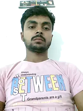 Snapshot of Suraj223kumar chatting on 03.13.26 Suraj223kumar online show from 03.13.26