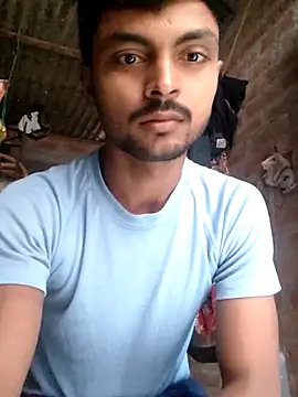 Snapshot of Suraj223kumar chatting on 06.05.26 Suraj223kumar online show from 06.05.26