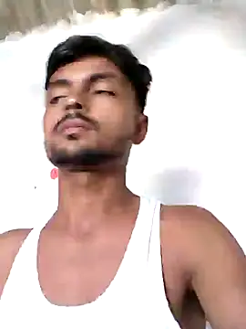 Snapshot of Suraj223kumar chatting on 07.30.26 Suraj223kumar online show from 07.30.26
