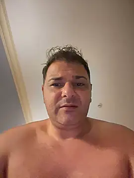 SecretlyDD online show from 02.28.25