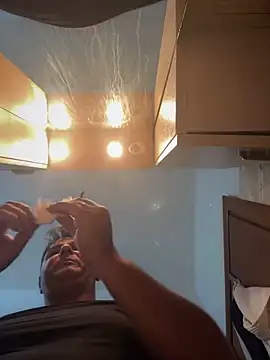 SecretlyDD online show from 03.15.25