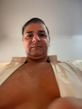 SecretlyDD online show from 10.12.25