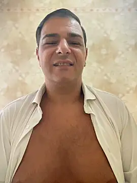 SecretlyDD online show from 10.13.25