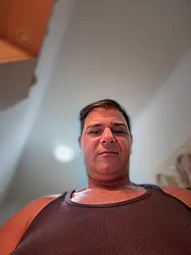 SecretlyDD online show from 02.21.26