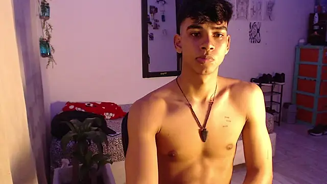 Snapshot of speedsamy chatting on 10.25.25 speedsamy online show from 10.25.25