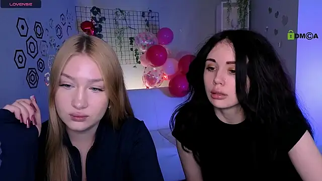 playful sophie online show from 03.04.26