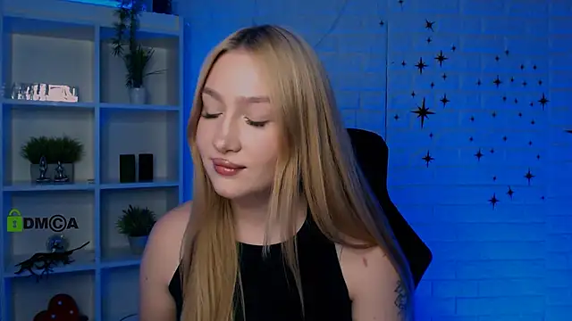 playful sophie online show from 05.26.26