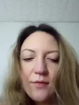 KattyLuuu online show from 03.01.26