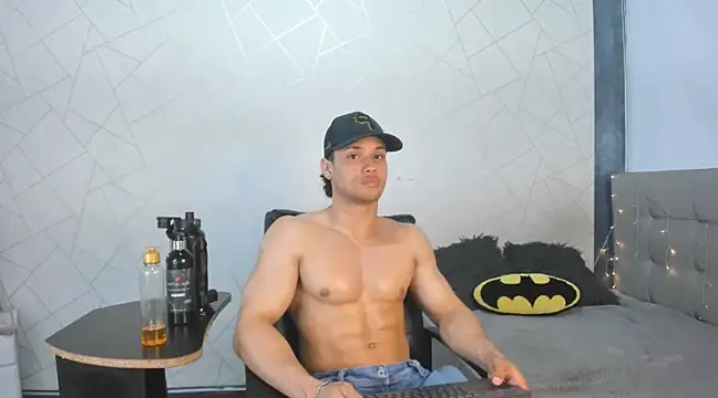 Snapshot of jeicob_gagnon chatting on 01.15.25 jeicob gagnon online show from 01.15.25