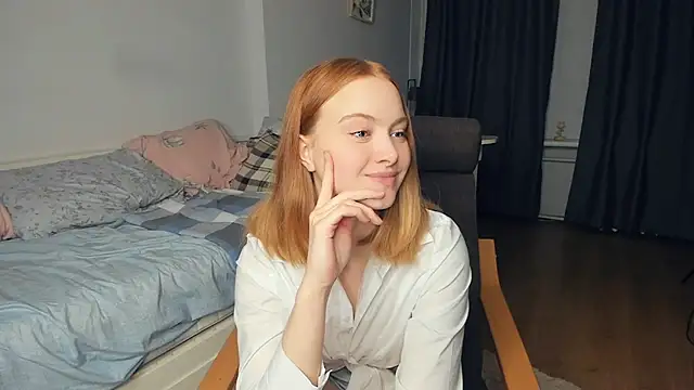 Snapshot of HarrmonSarah chatting on 12.22.24 HarrmonSarah online show from 12.22.24