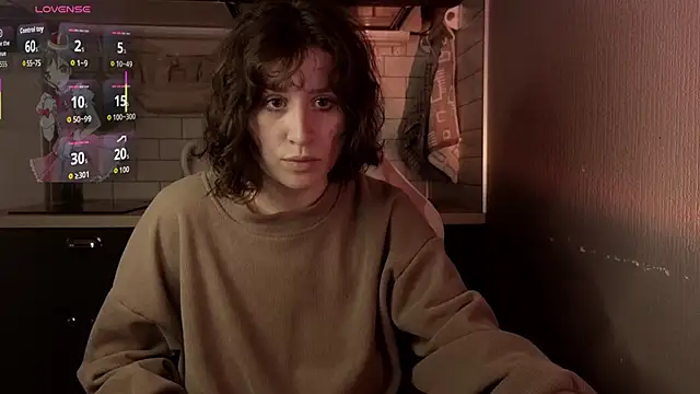 Snapshot of whatamarrie chatting on 11.11.25 whatamarrie online show from 11.11.25