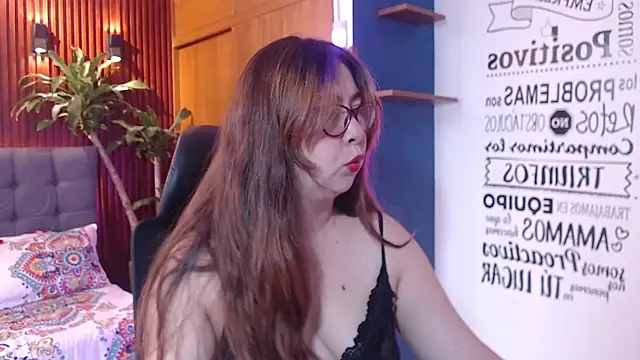 chloe prg online show from 02.17.25