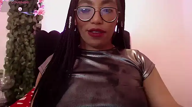 AmyBriiggs online show from 02.02.25