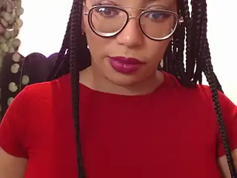 AmyBriiggs online show from 11.03.25