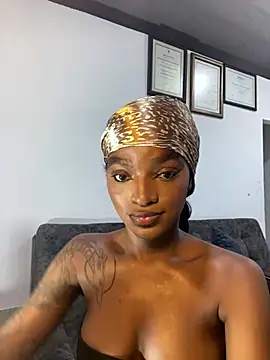 Zizi-campbel online show from 03.11.25