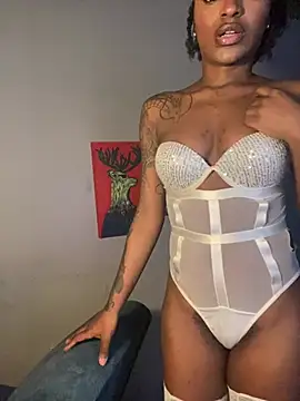 Zizi-campbel online show from 03.01.26