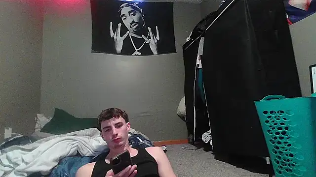 Snapshot of cw1ss chatting on 10.09.25 cw1ss online show from 10.09.25