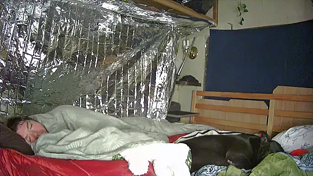 Snapshot of JuicyFuckinPussy chatting on 01.27.25 JuicyFuckinPussy online show from 01.27.25