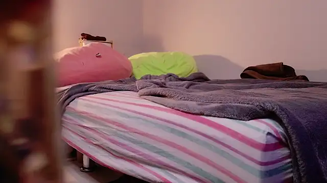 Snapshot of Night_Scoop_Cam chatting on 12.23.24 Night Scoop Cam online show from 12.23.24