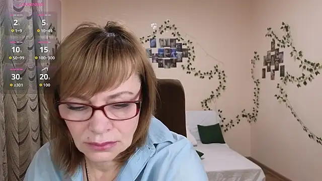 Miss Moren online show from 11.24.25