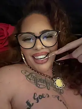 Snapshot of Stormy_Essex25XX chatting on 12.28.24 Stormy Essex25XX online show from 12.28.24