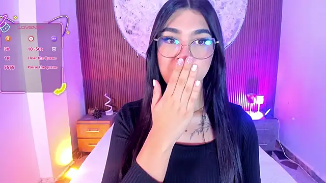 RoseCassie online show from 06.10.26