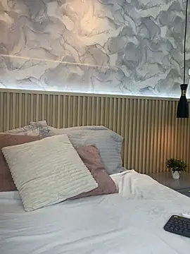 AinaraJimenez online show from 02.15.26