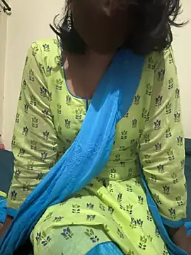 priyadevi17 online show from 01.26.25