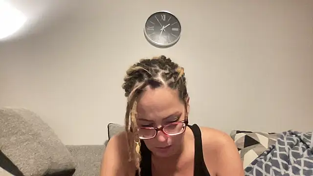 Snapshot of skarfos1babe69 chatting on 12.29.24 skarfos1babe69 online show from 12.29.24