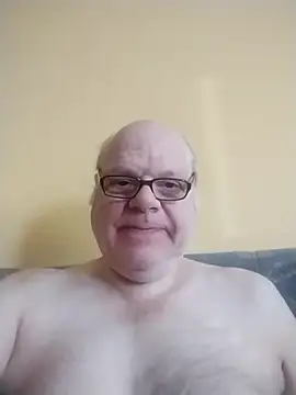 Snapshot of jk6t chatting on 02.15.26 jk6t online show from 02.15.26