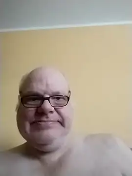 Snapshot of jk6t chatting on 02.25.26 jk6t online show from 02.25.26