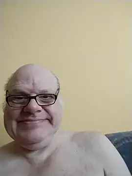 Snapshot of jk6t chatting on 03.31.26 jk6t online show from 03.31.26