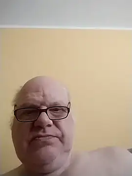 Snapshot of jk6t chatting on 04.03.26 jk6t online show from 04.03.26