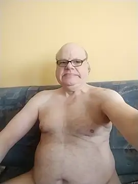 Snapshot of jk6t chatting on 04.07.26 jk6t online show from 04.07.26