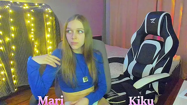 Snapshot of kikumari chatting on 12.27.24 kikumari online show from 12.27.24