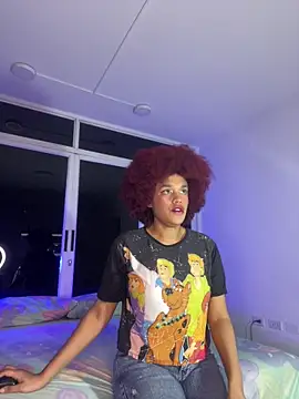 Snapshot of loladupont chatting on 04.09.26 loladupont online show from 04.09.26