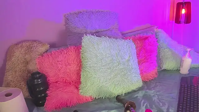 Little lili19 online show from 02.20.26