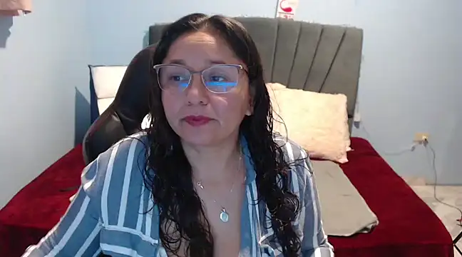 AngelRouss online show from 02.22.25