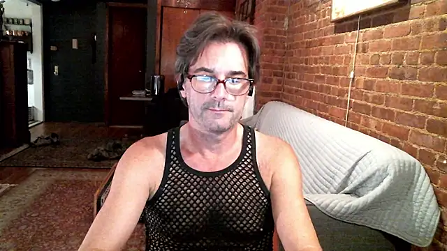 Johnny Bottoms online show from 11.10.25