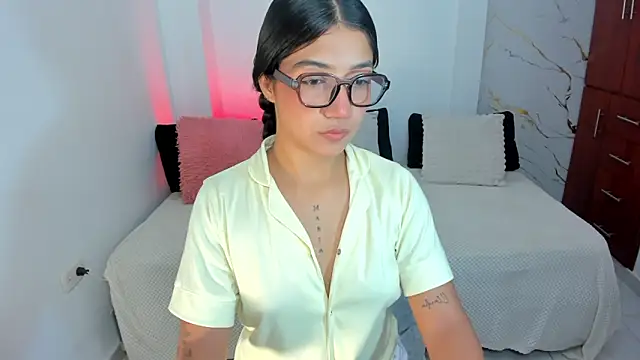 Snapshot of martina_roldam chatting on 06.11.26 martina roldam online show from 06.11.26