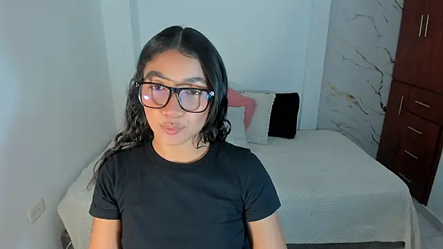 Snapshot of martina_roldam chatting on 07.24.26 martina roldam online show from 07.24.26