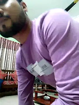 Snapshot of GildanK18 chatting on 12.26.24 GildanK18 online show from 12.26.24