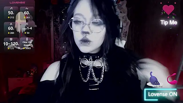 chloe crystall killer online show from 10.20.25