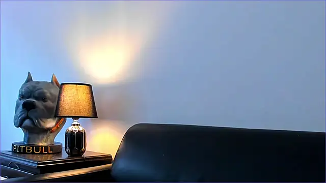 BradLeon  online show from 10.08.25