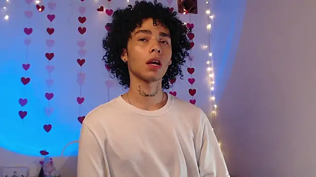 seven7xis online show from 02.12.25