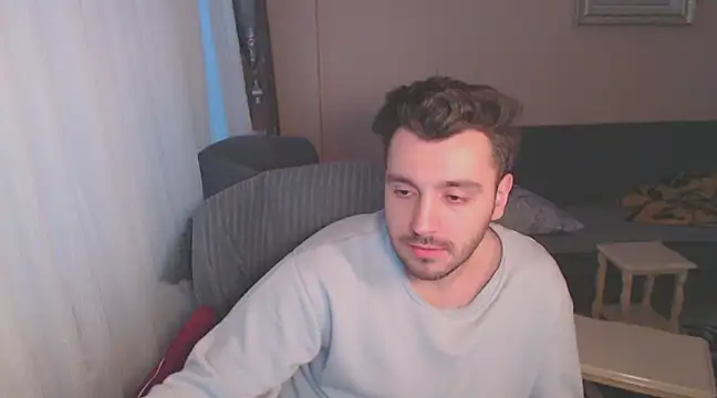 Snapshot of handsomeee04 chatting on 03.11.25 handsomeee04 online show from 03.11.25